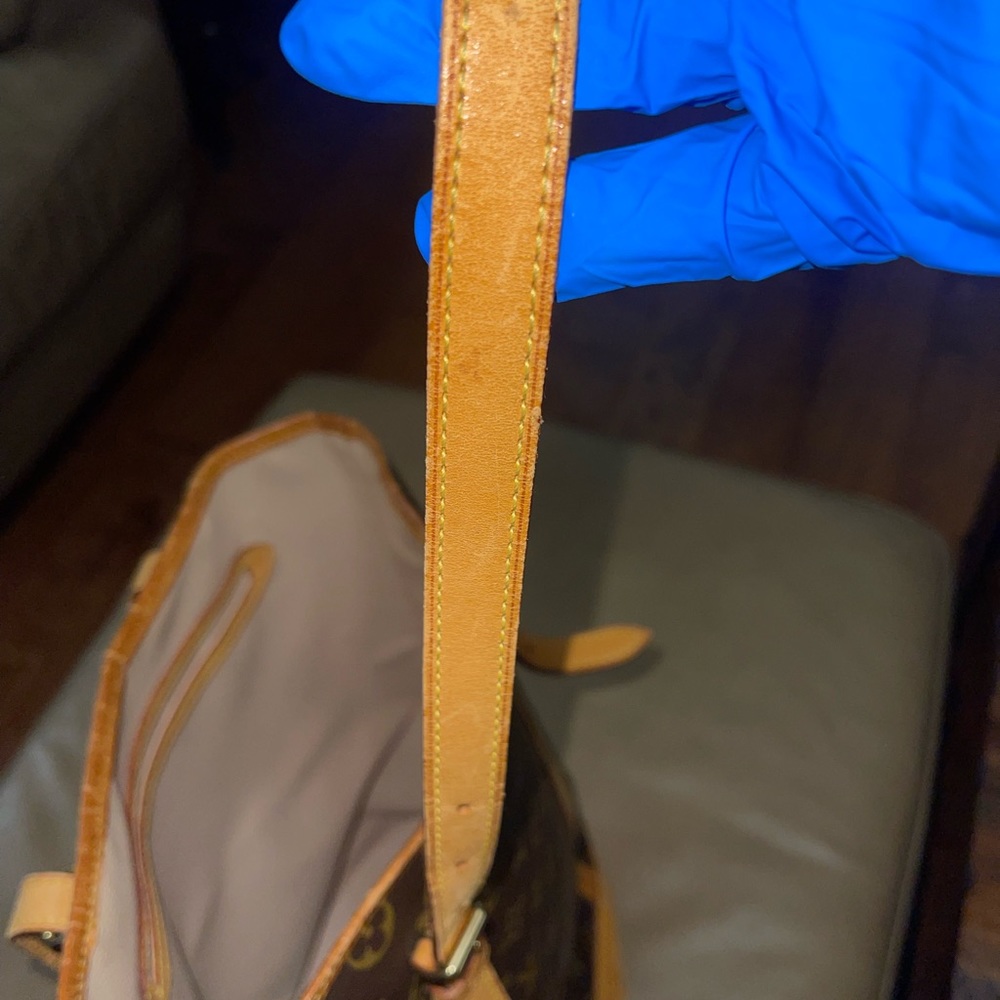 LV Brown Vintage Monogram Bucket Bag - Picture 15 of 16